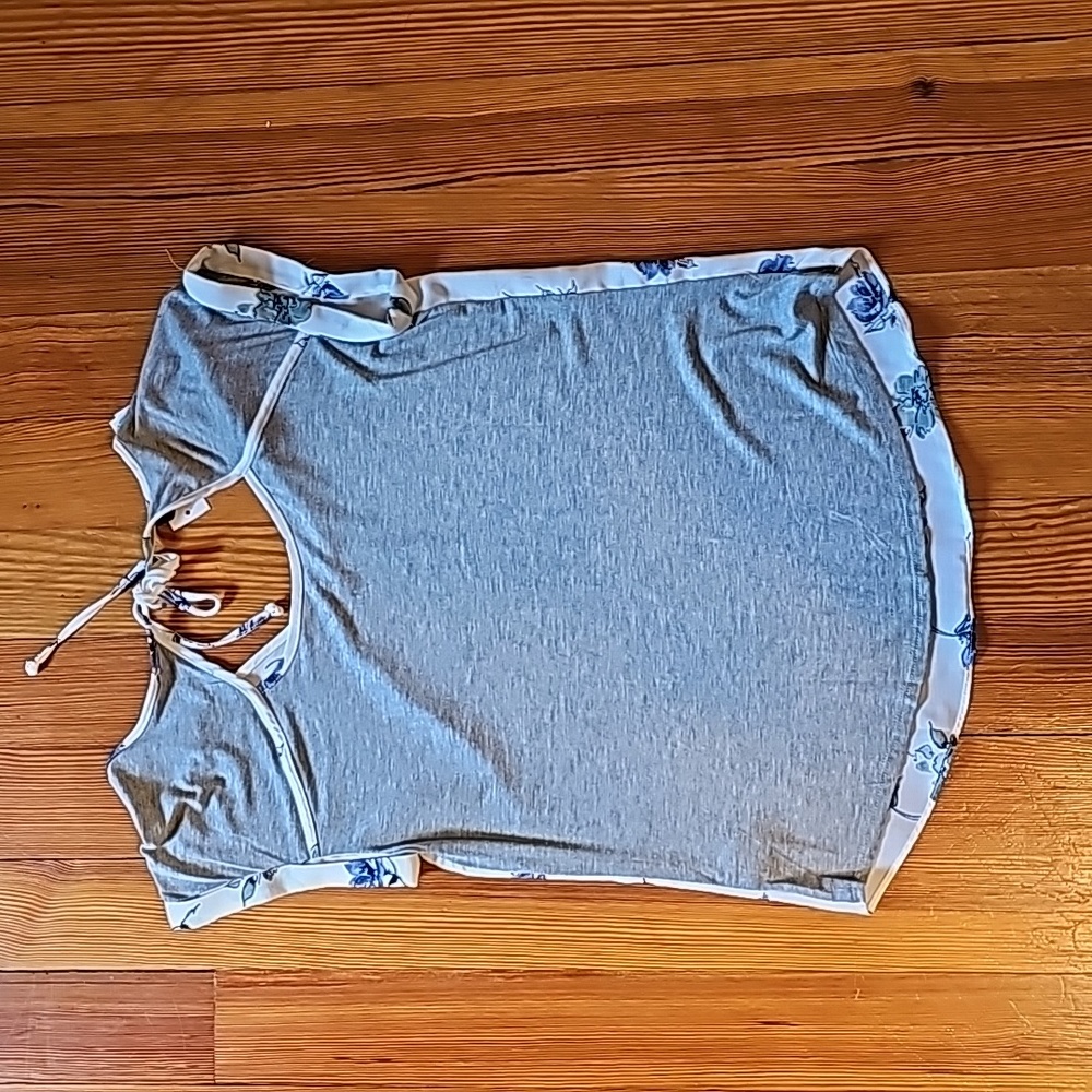 Blouse - Picture 3 of 3